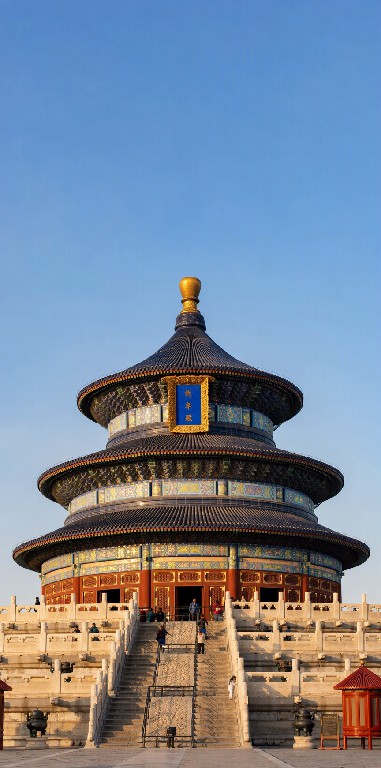 天壇祈年殿於藍天之下